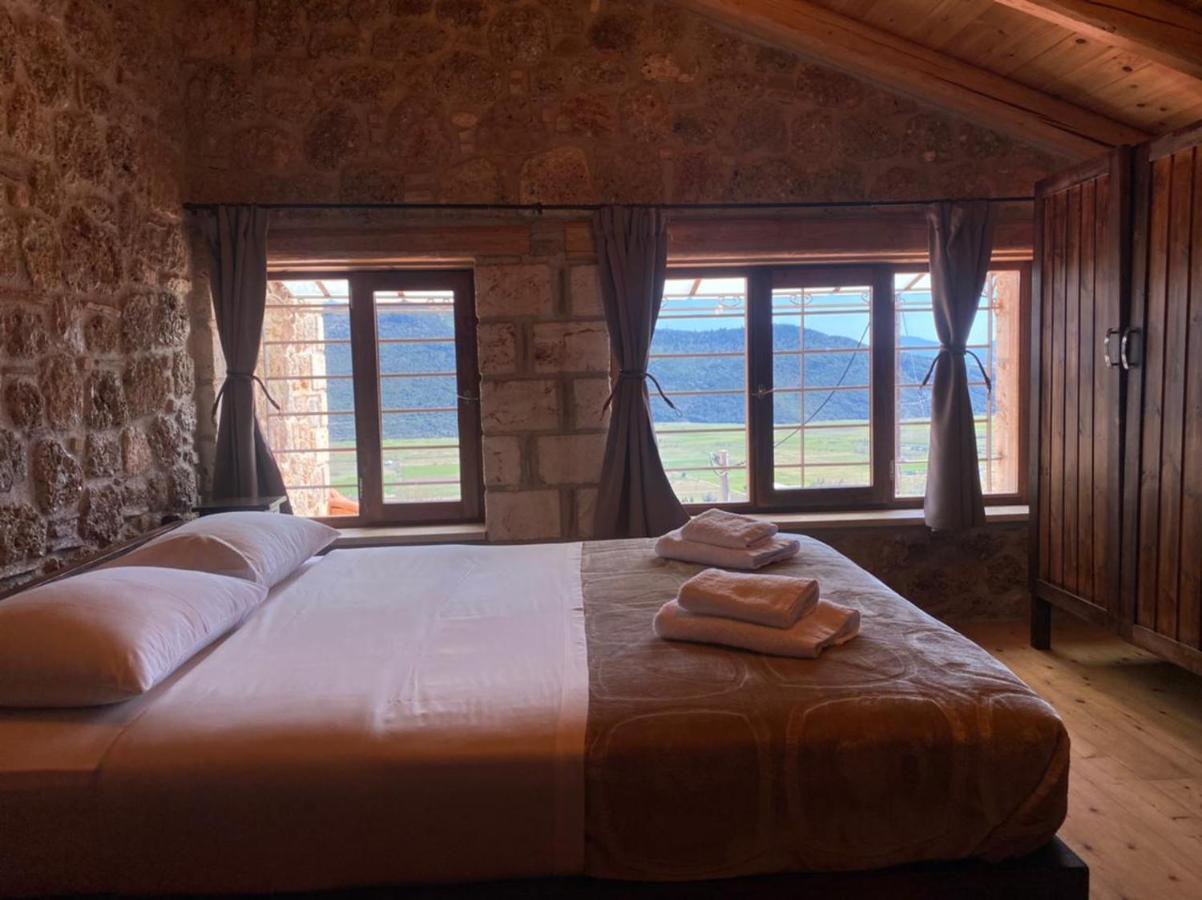 Angelic In The Mountains Villa Kesario Exterior foto
